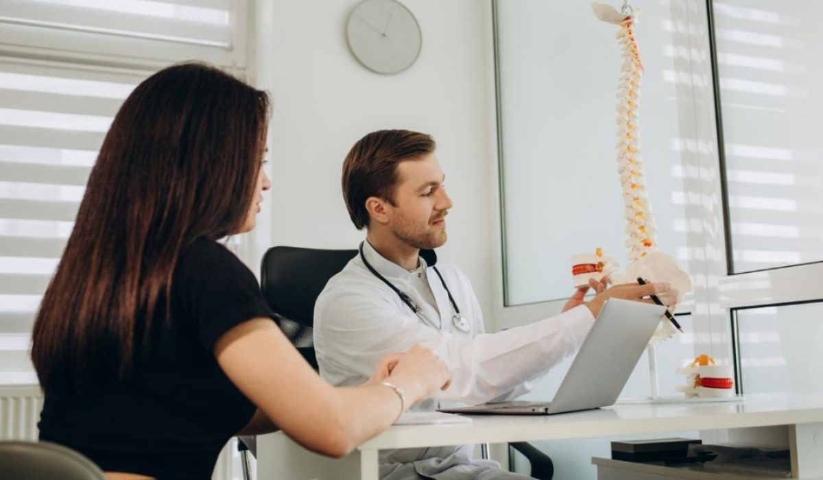 spine specialist in indore