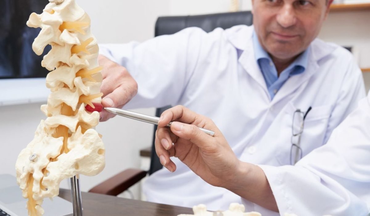 spine specialist in indore